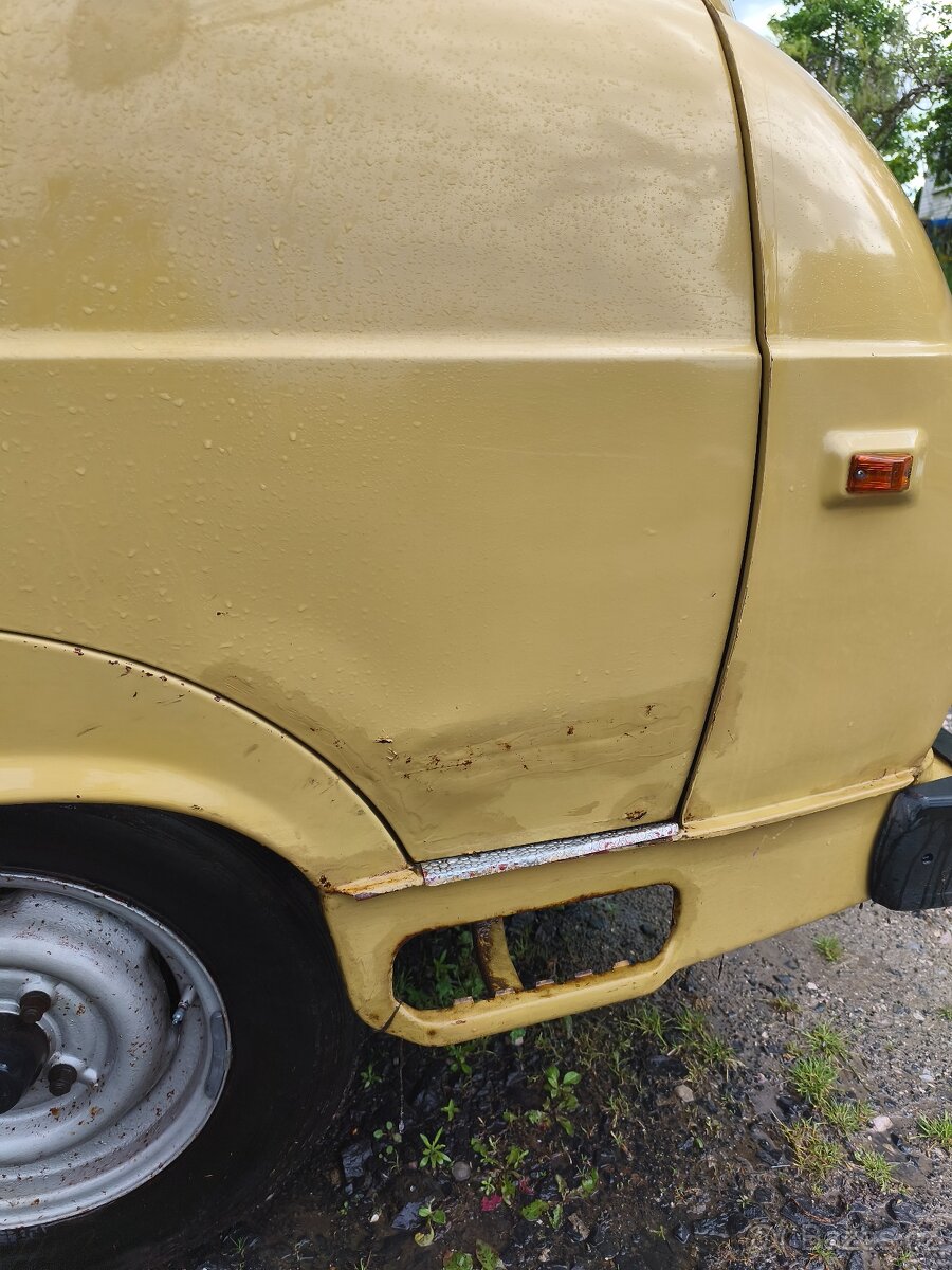 Škoda 1203 (TAZ 1500) valník - 10