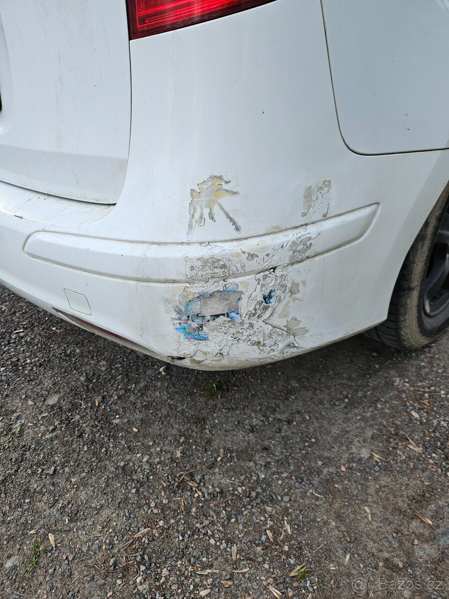 Hyundai i30cw kombi dohodou - 10