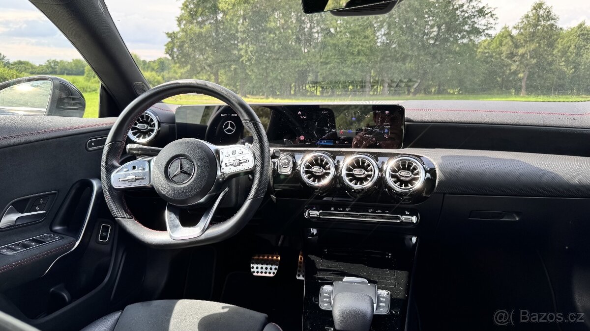 Mercedes-Benz CLA200 4M AMG - 10