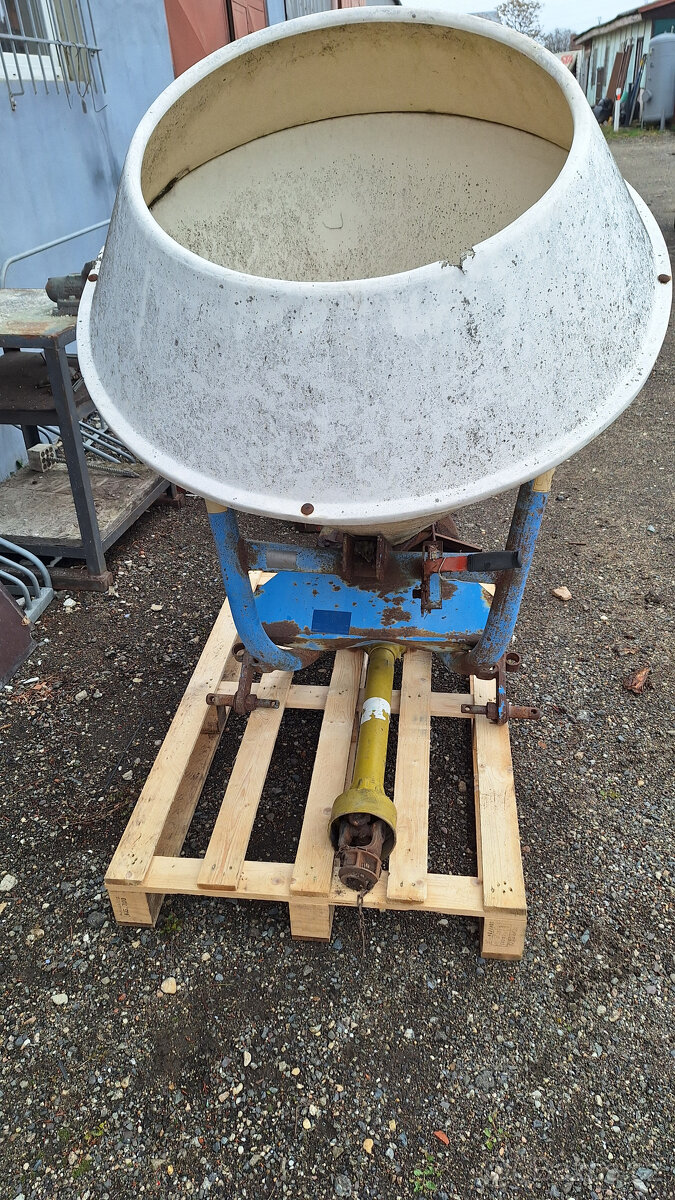 rozmetadlo umělých hnojiv - 10