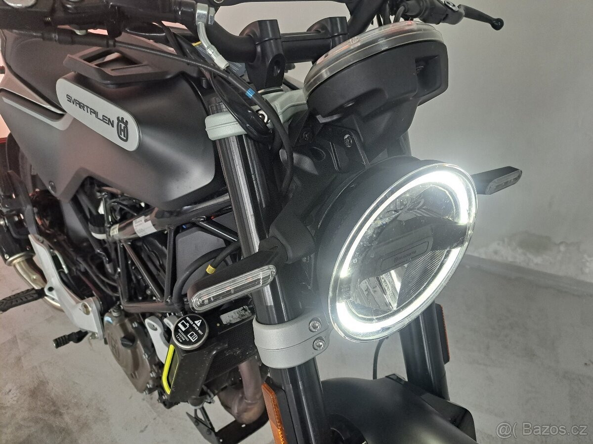 Husqvarna Svartpilen 125 ABS - 10