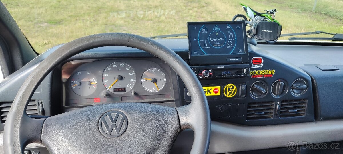 Volkswagen LT 35 2.5 TDI (66 kW), 6 míst - 10