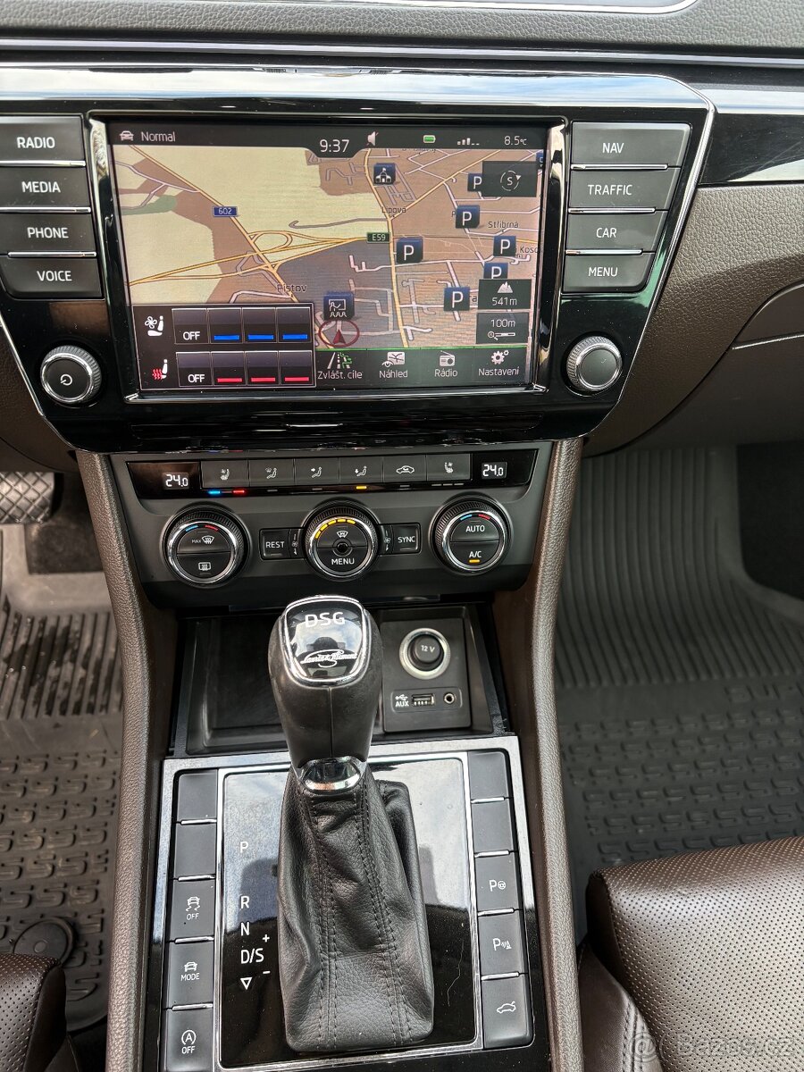 Škoda Superb 2.0 Tdi 140 Kw,Laurin a Klement - 10