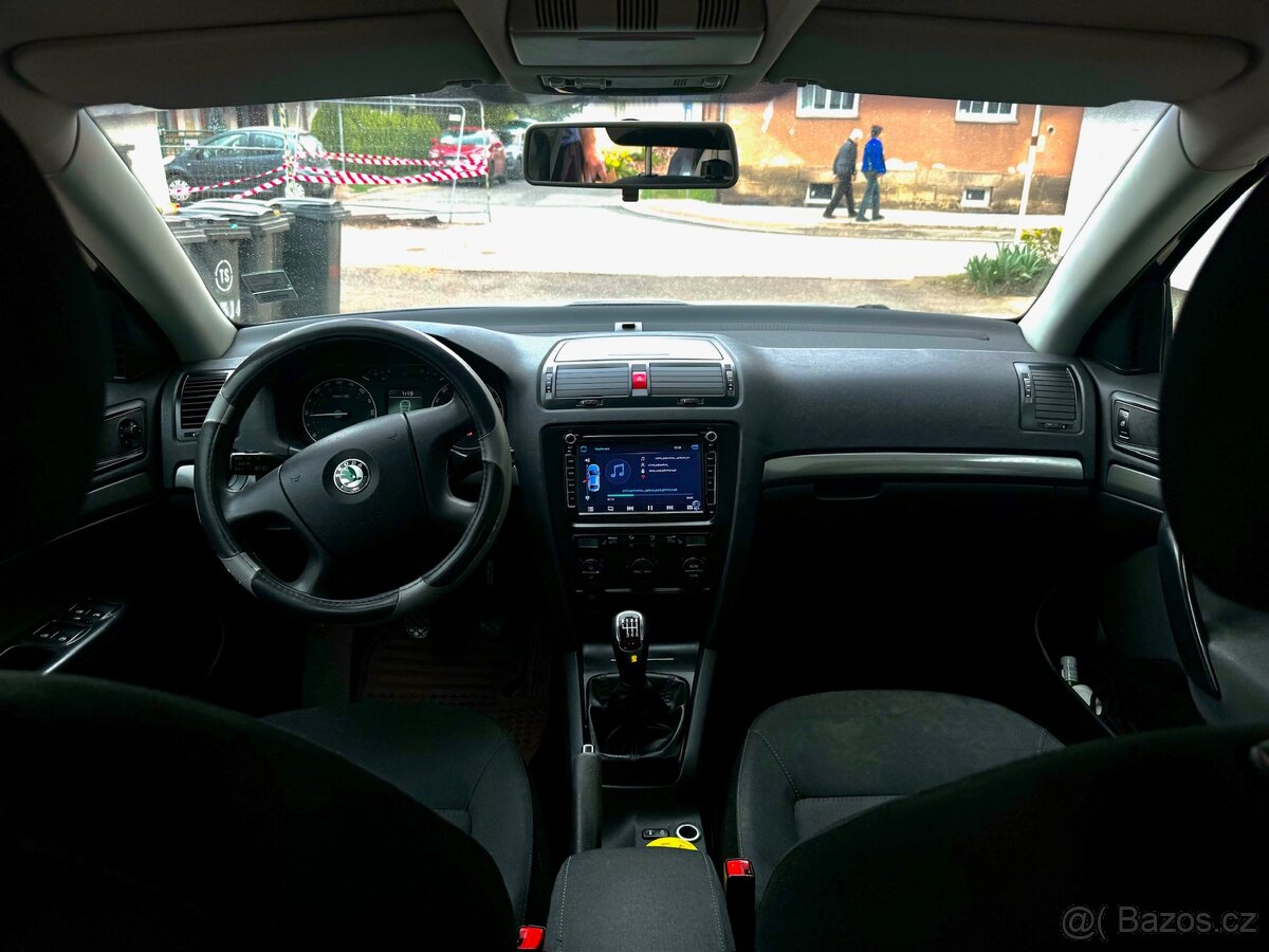 Škoda Octavia II Combi, rok 2006 - 10