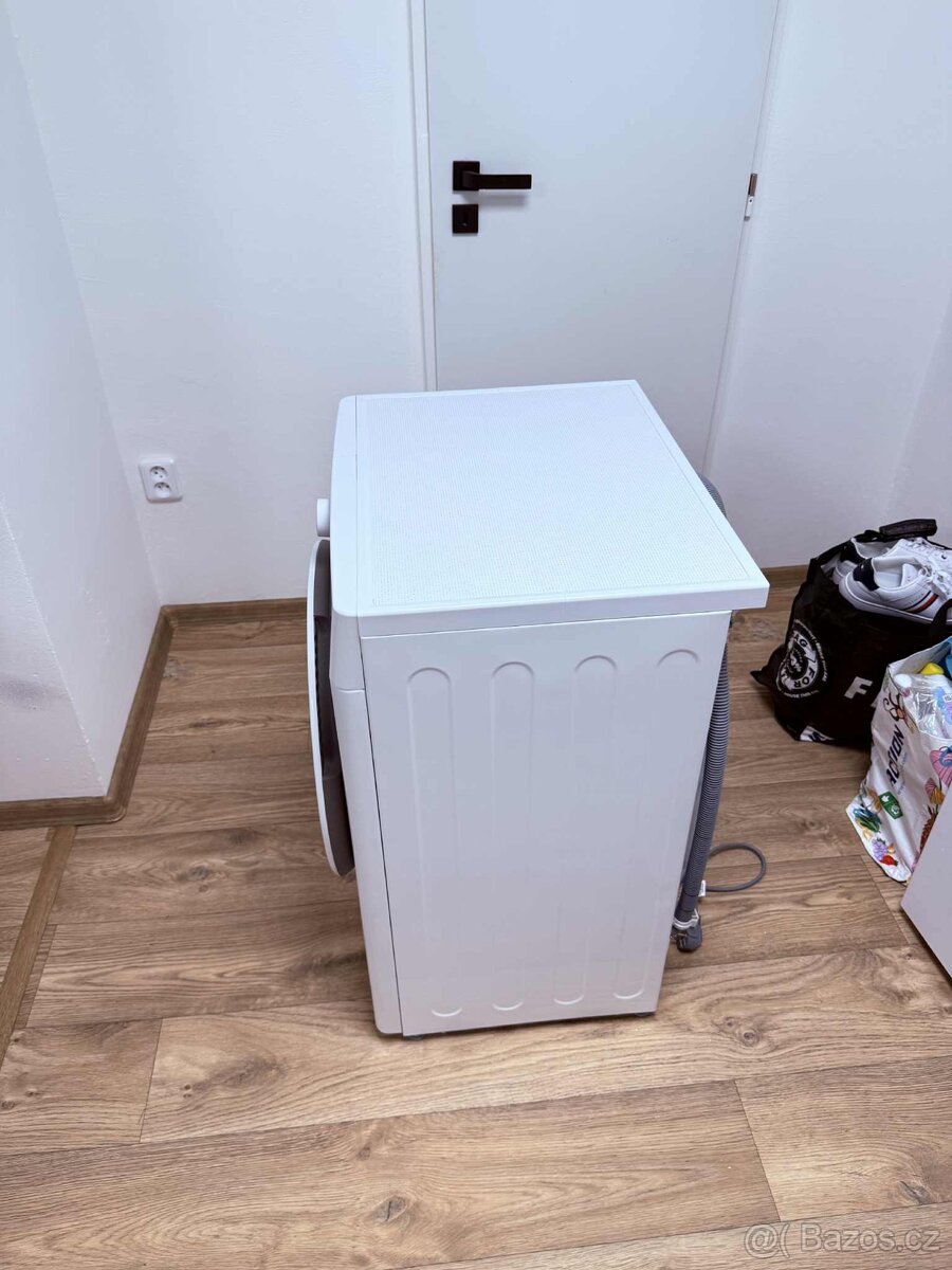 Úzká pračka LG FA2S8V3GN3W s předním plněním - 10