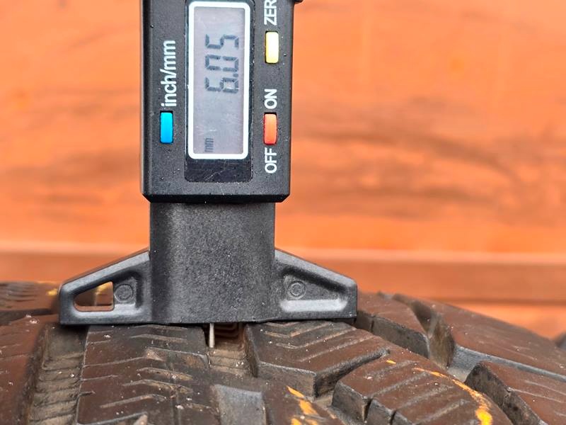 Zimní Kormoran 225/55/17XL - 10