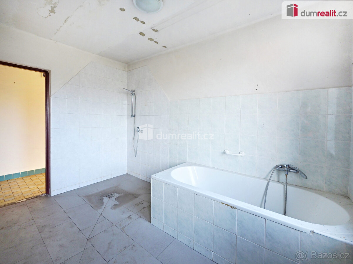 prodej RD 4+1, studna, garáž, dílna, zahrada, v obci Hořátev - 10