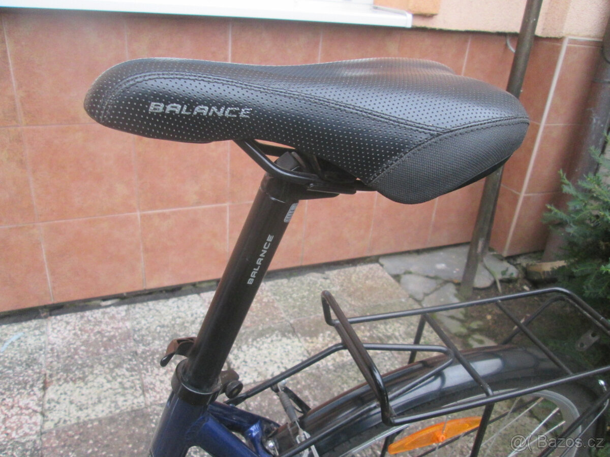 Dámské trekingové kolo - 10