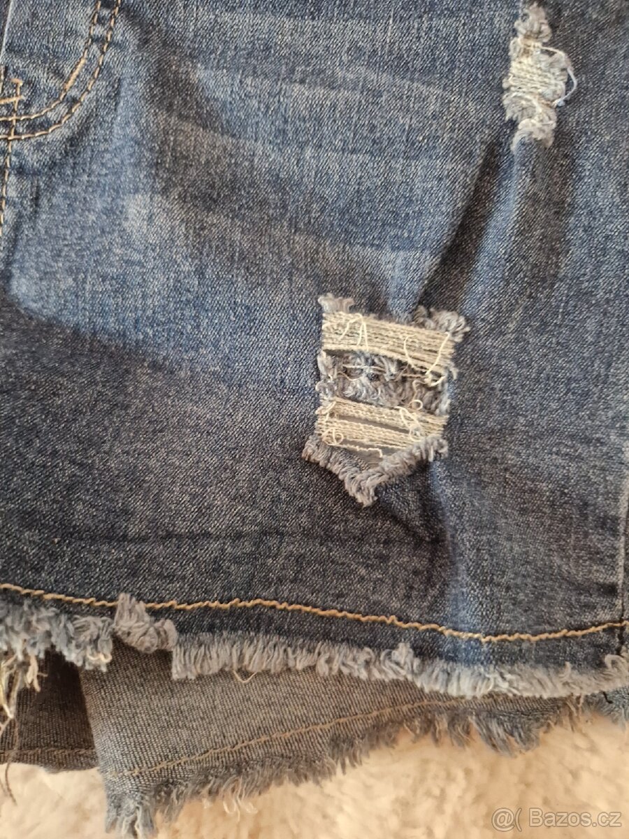 Nové dámské riflové džínové kraťasy šortky vel M - 10