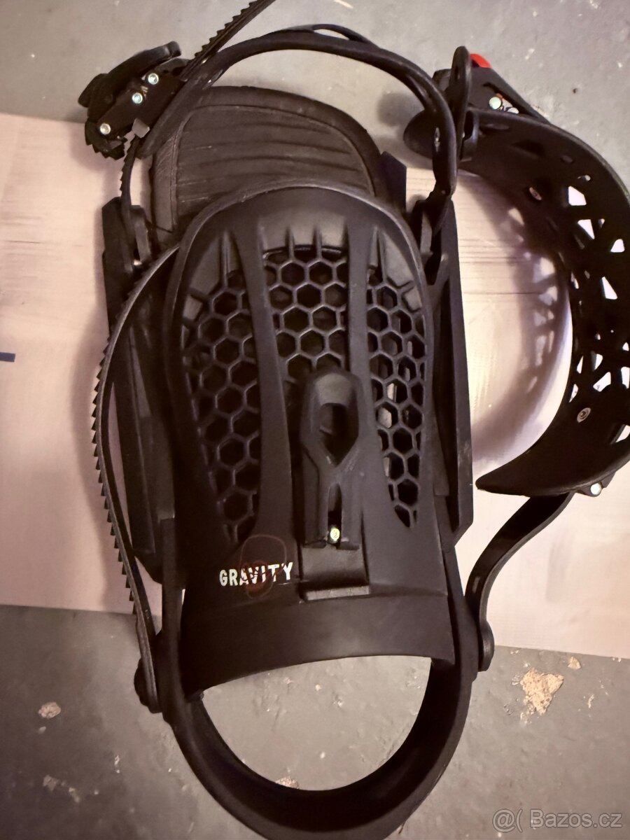 Snowboard Gravity Electra 156cm + vázání Gravity G2 - 10