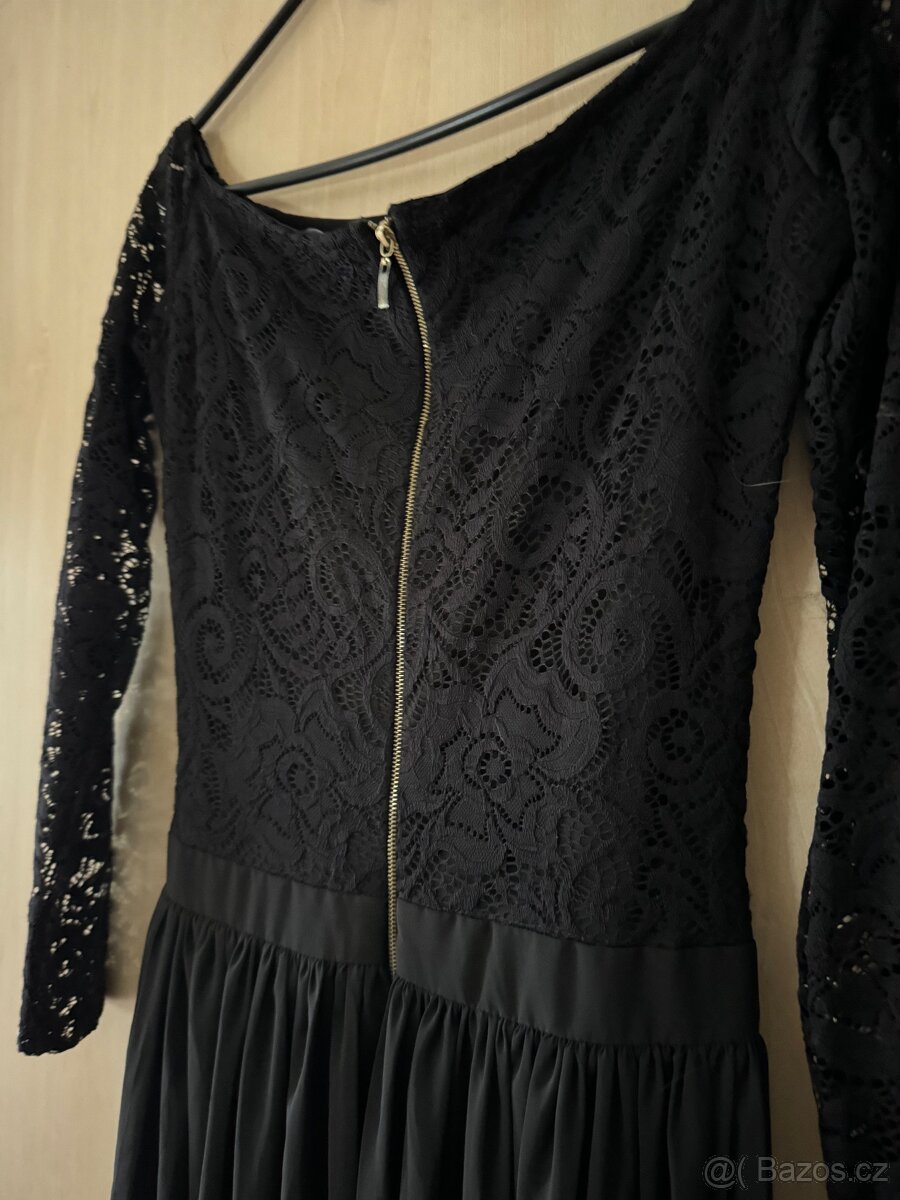 Dlouhé večerní šaty - 10