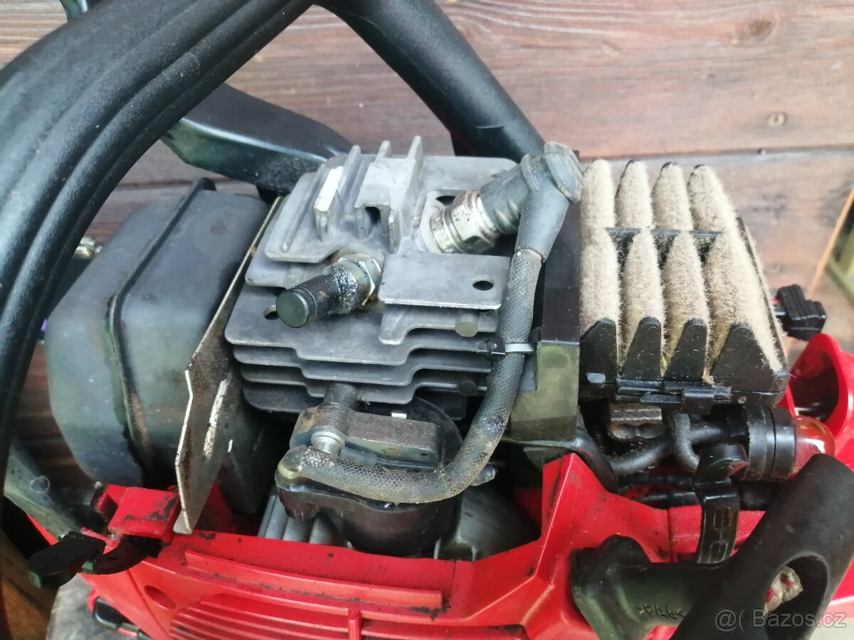 Motorová pila Solo 646,lišta nová 40cm..... - 10