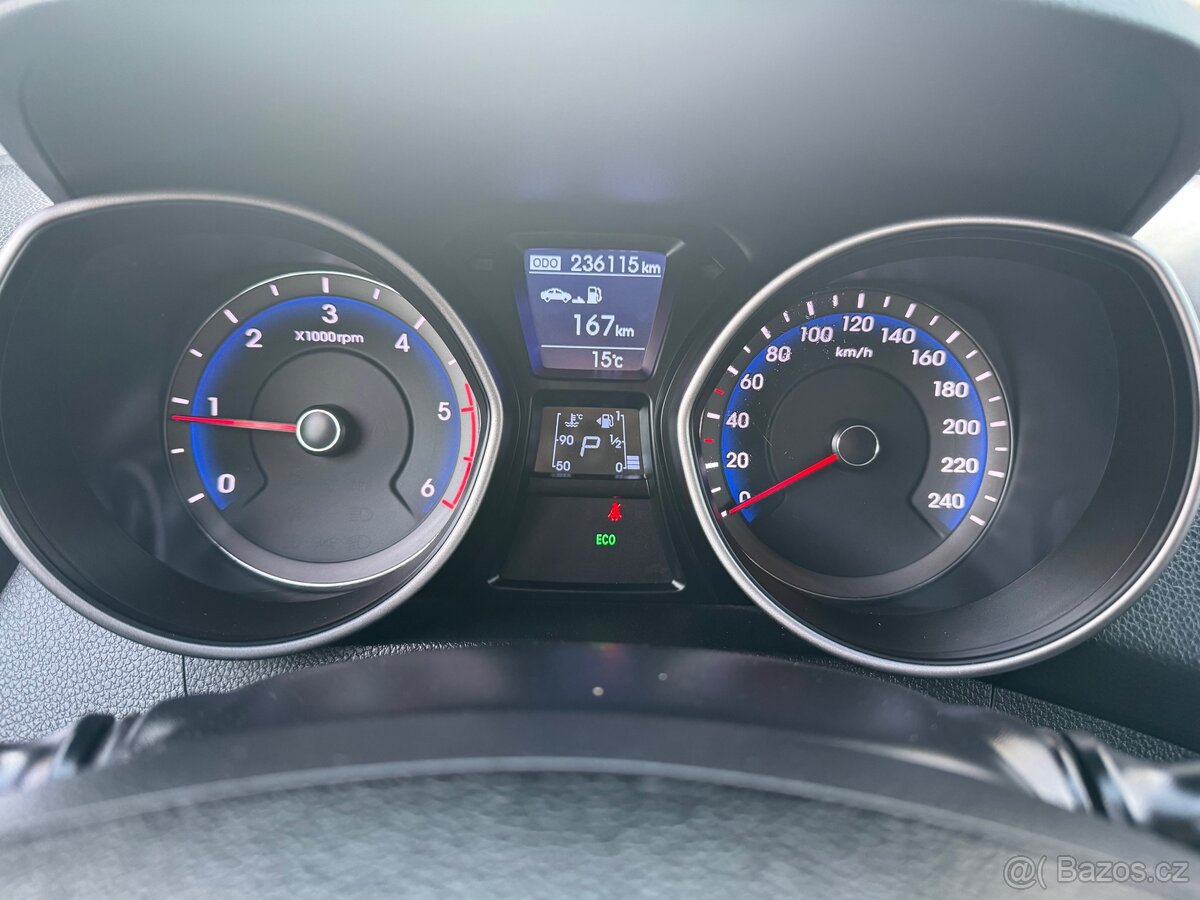 Hyundai i30 automat - 10