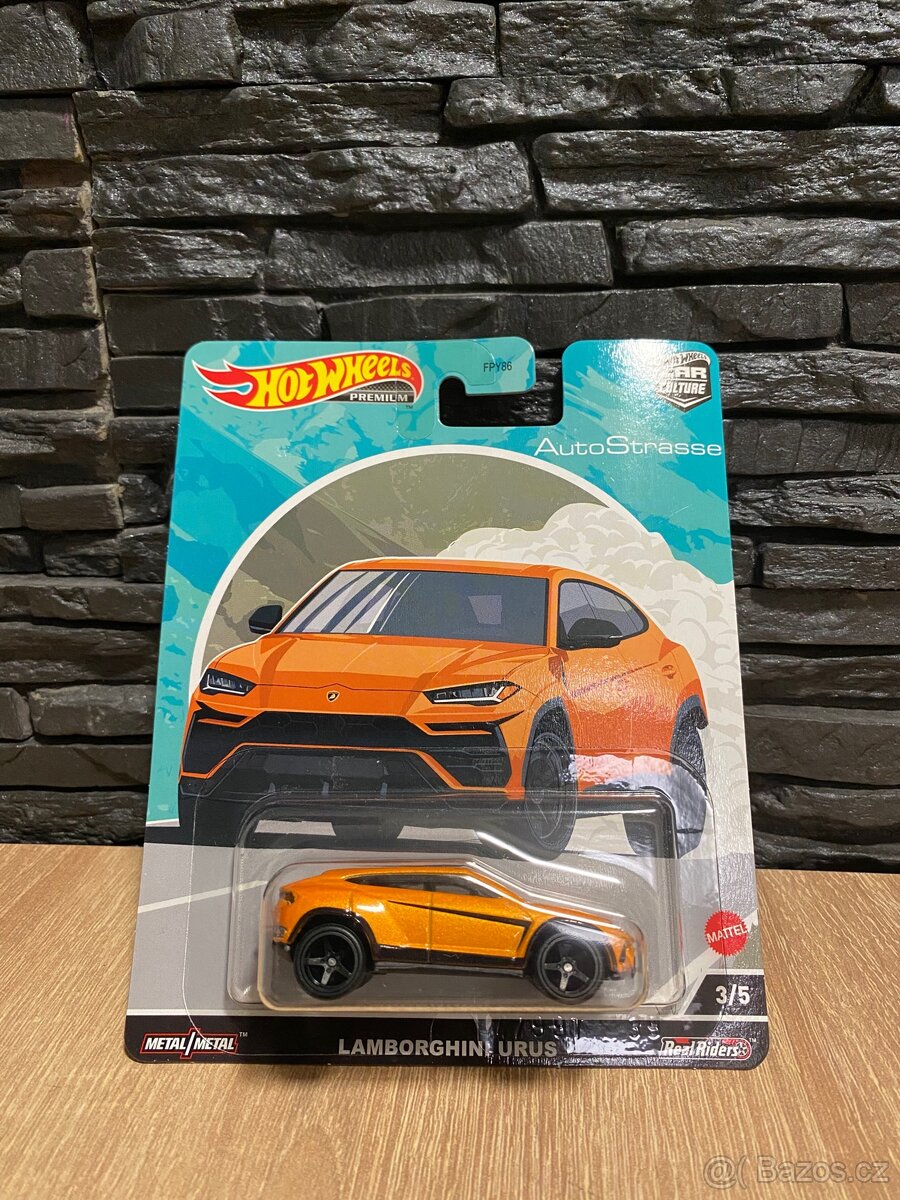 Hot Wheels premium modely - 10