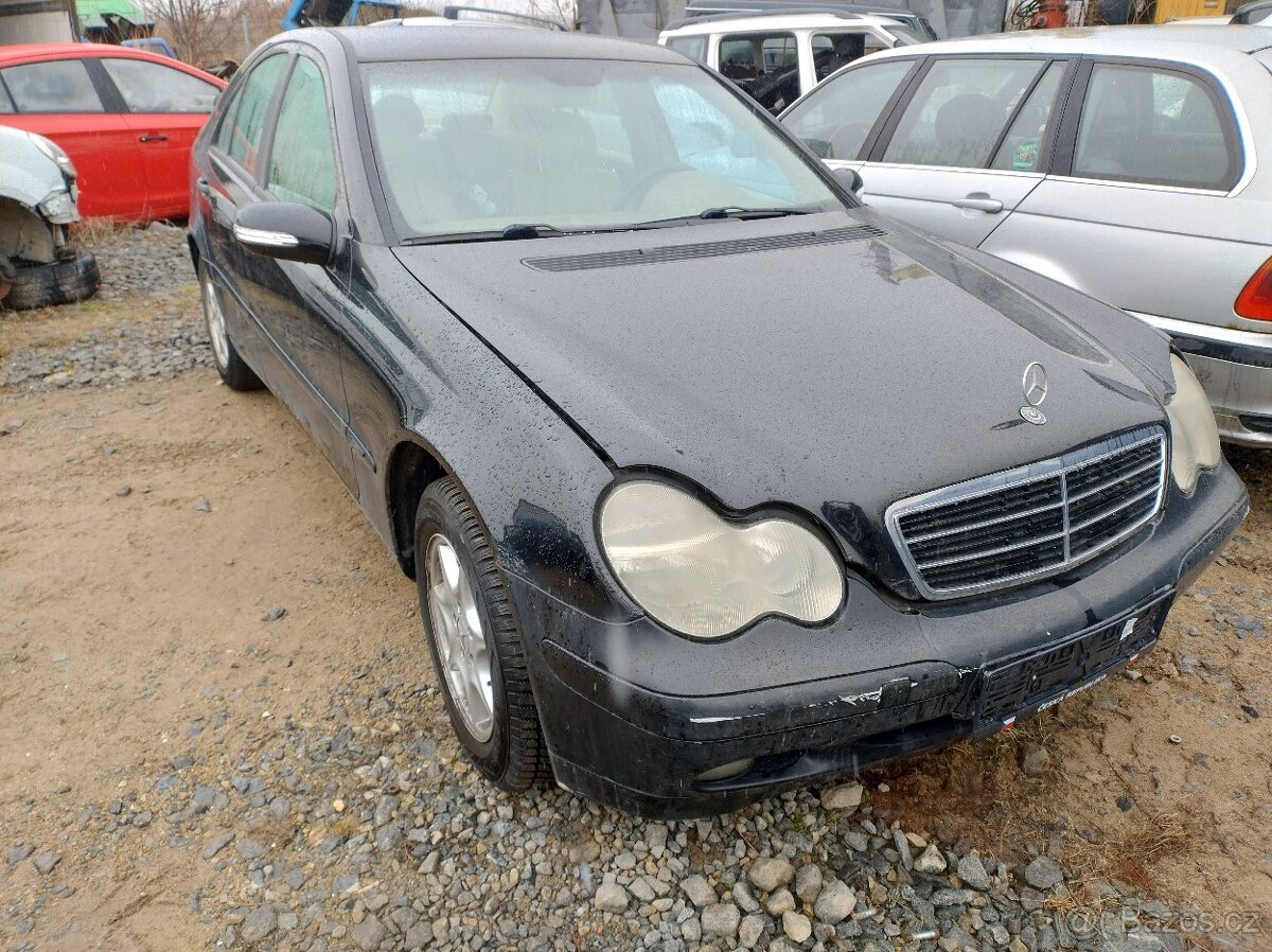 MERCEDES C 220CDI 2002 105kW SEDAN - 10
