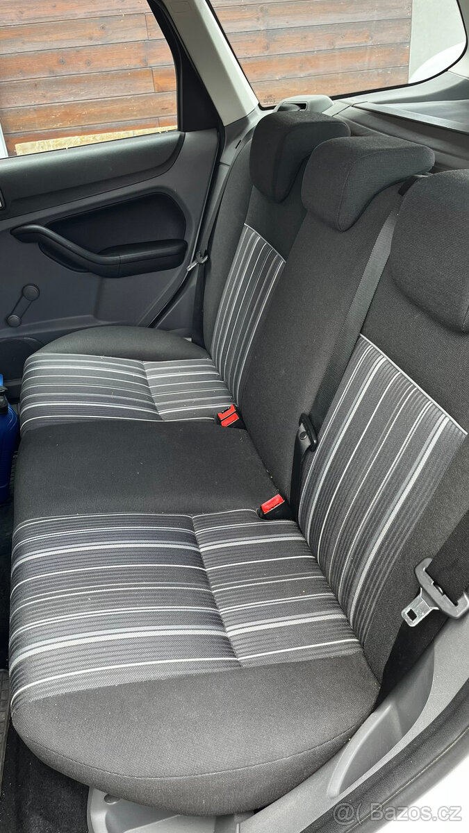 Ford Focus Kombi 1.6 TDCI, 80 kW - 10