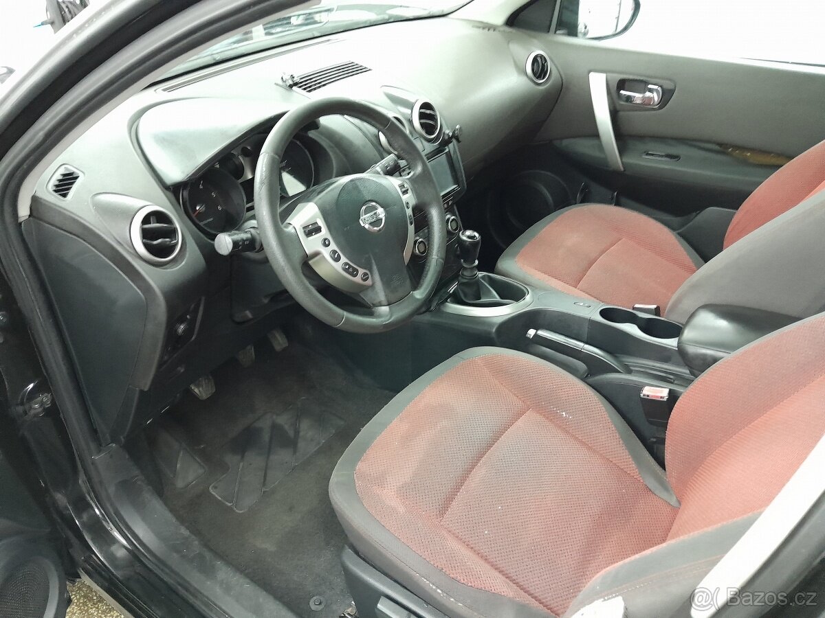 Nissan Qashqai 1,5 DCi - 10