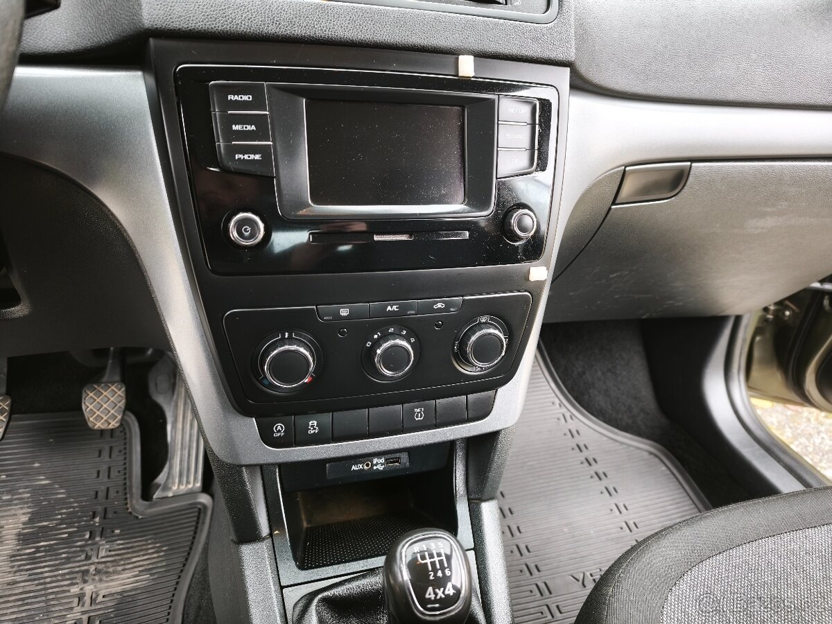 Škoda Yeti, 2.0 TDI, 4x4, nové v ČR, po 1. majiteli - 10
