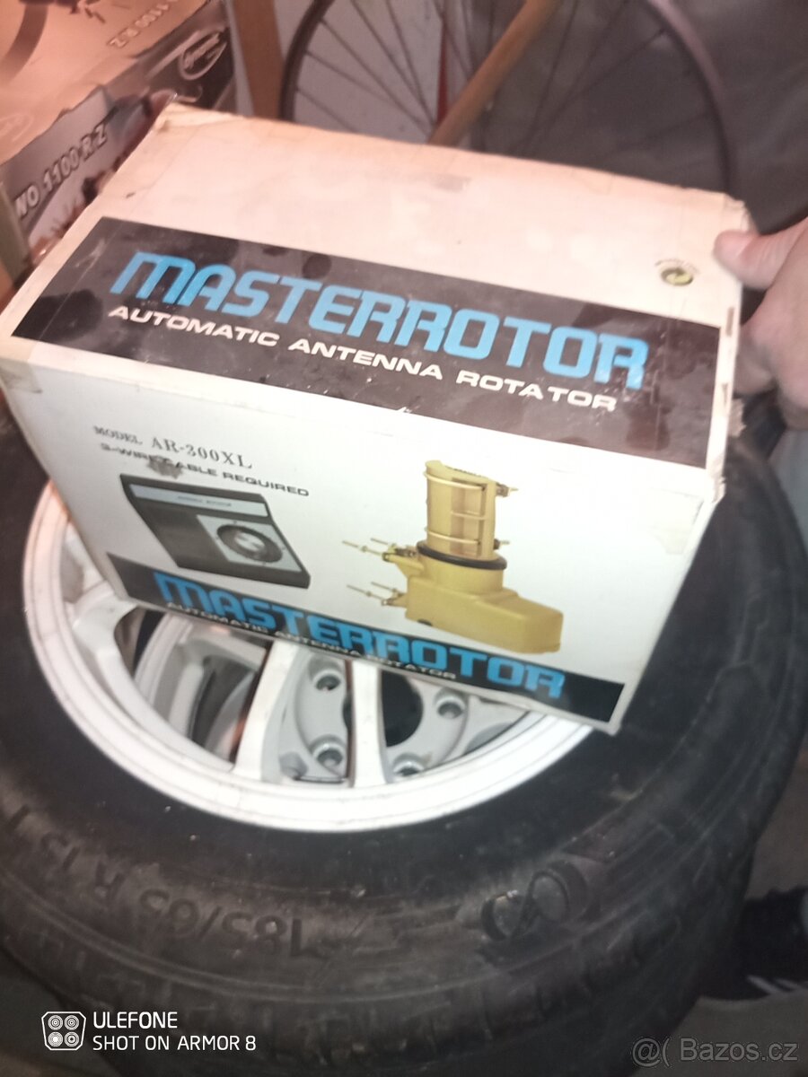 Přijímače vysílače z doby studené války - 10