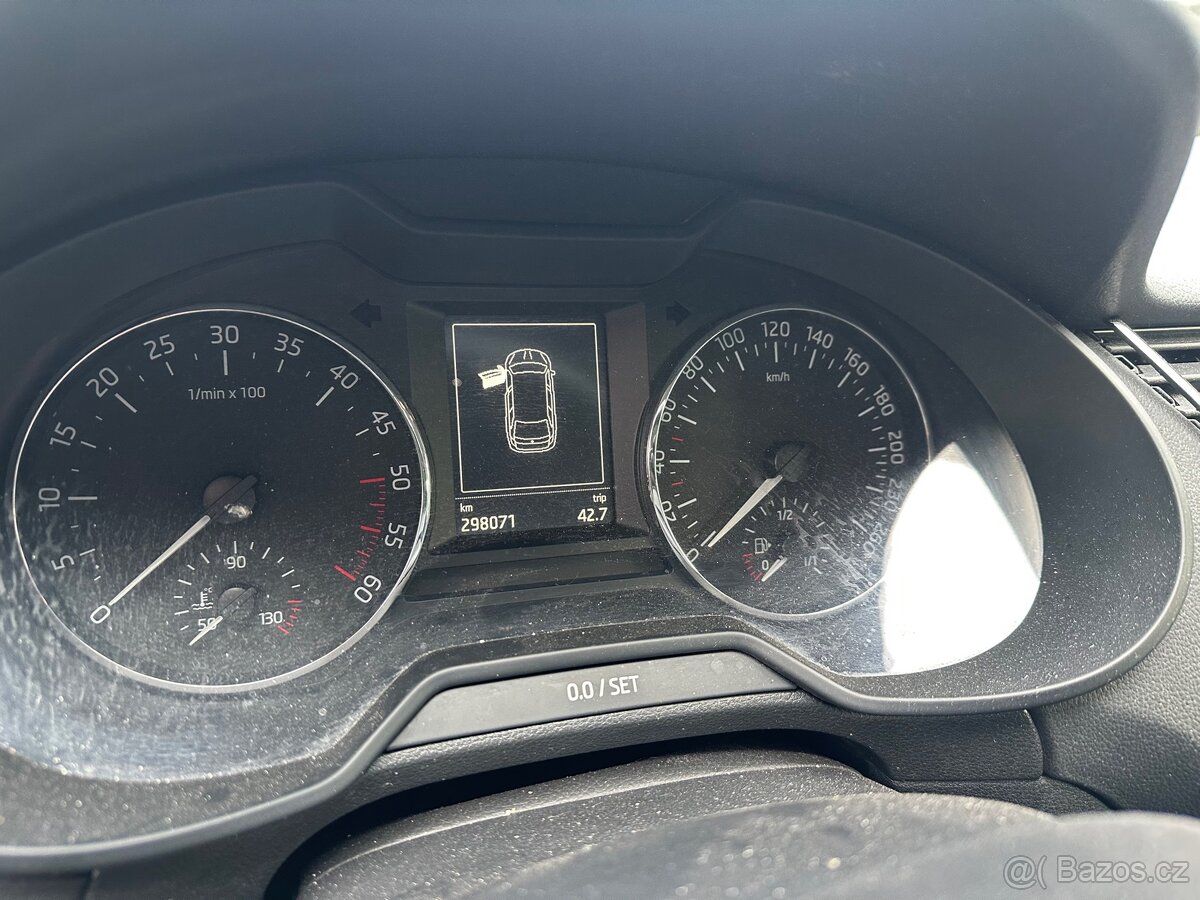 Skoda octavia 2.0 tdi, 110kw, dsg, 2016 - 10