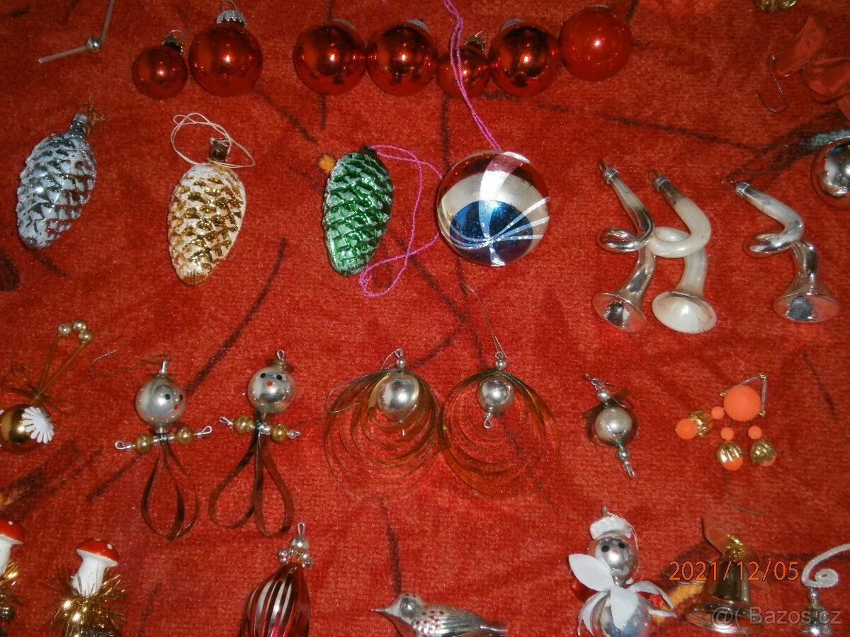 retro vánoční ozdoby,litinový stojan na stromek - 10