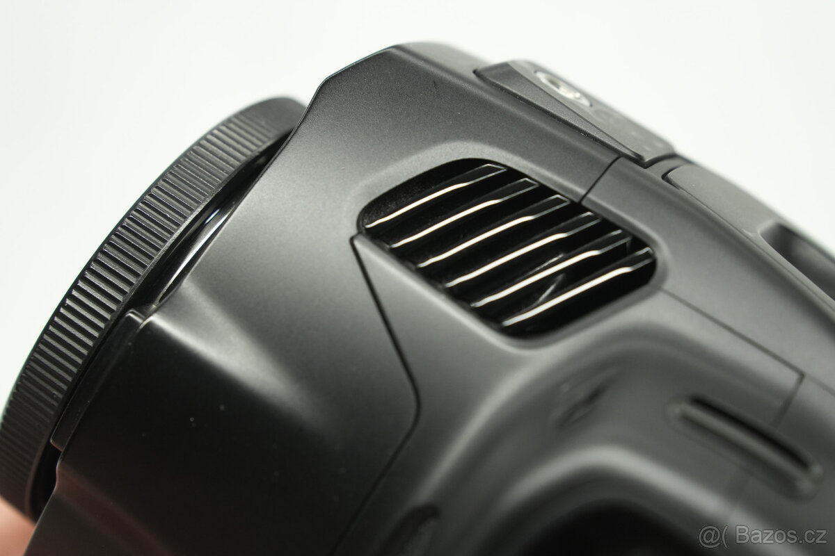 Blackmagic Pocket Cinema Camera 6k Pro / 256GB CFast / Sigma - 10