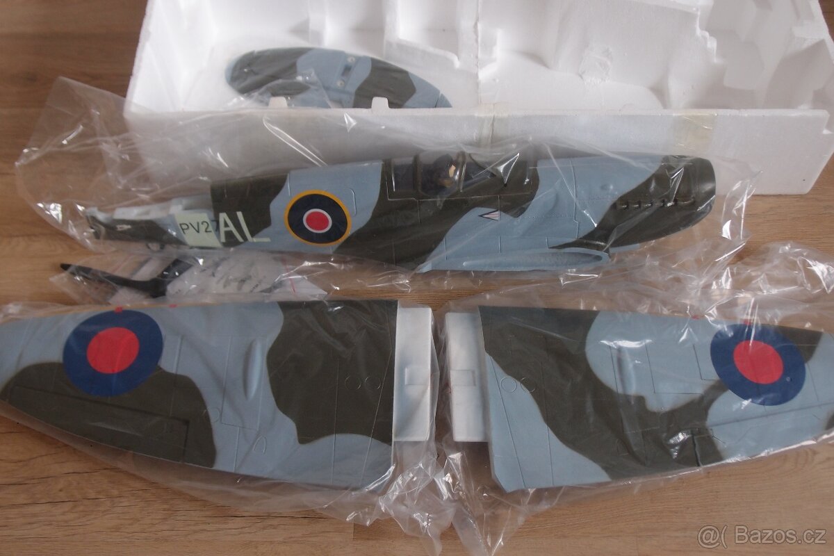 RC model Spitfire 1400 mm - 10