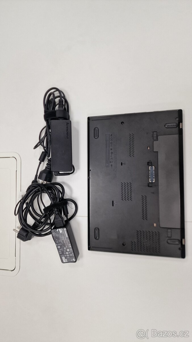 Lenovo T440s včetně monitoru a dock-in stanice - 10