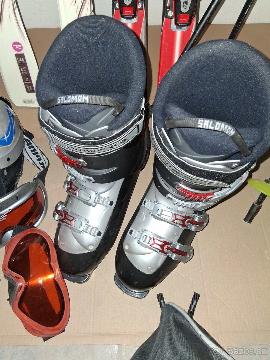 MEGA LYŽAŘSKÝ SET LYŽE HELMY BOTY - 10