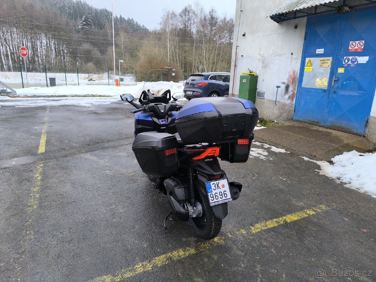 Honda Forza 125 - 10