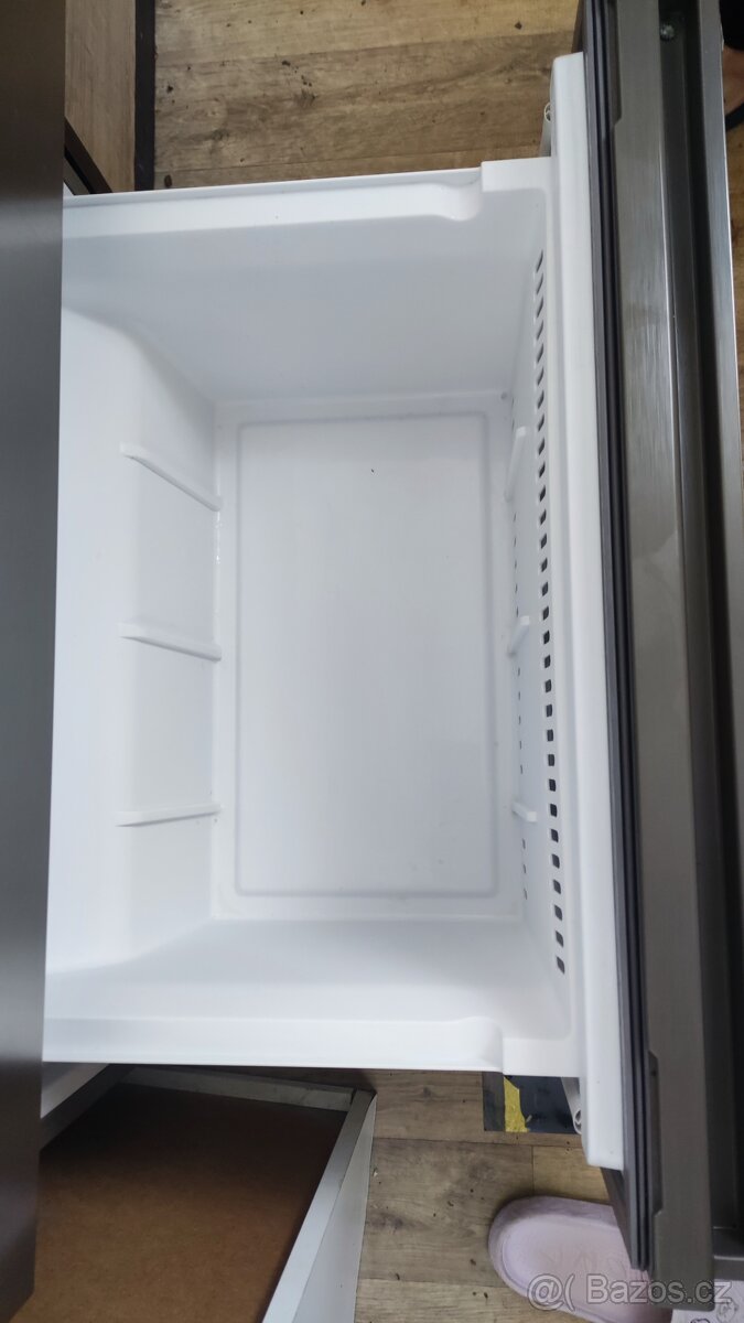 Americká lednice Haier - 10