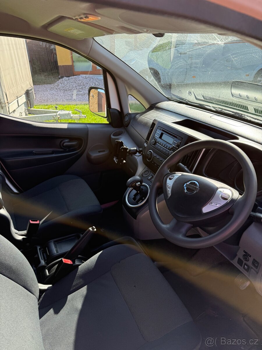 Nissan e-NV200 - Anglická verze - 10