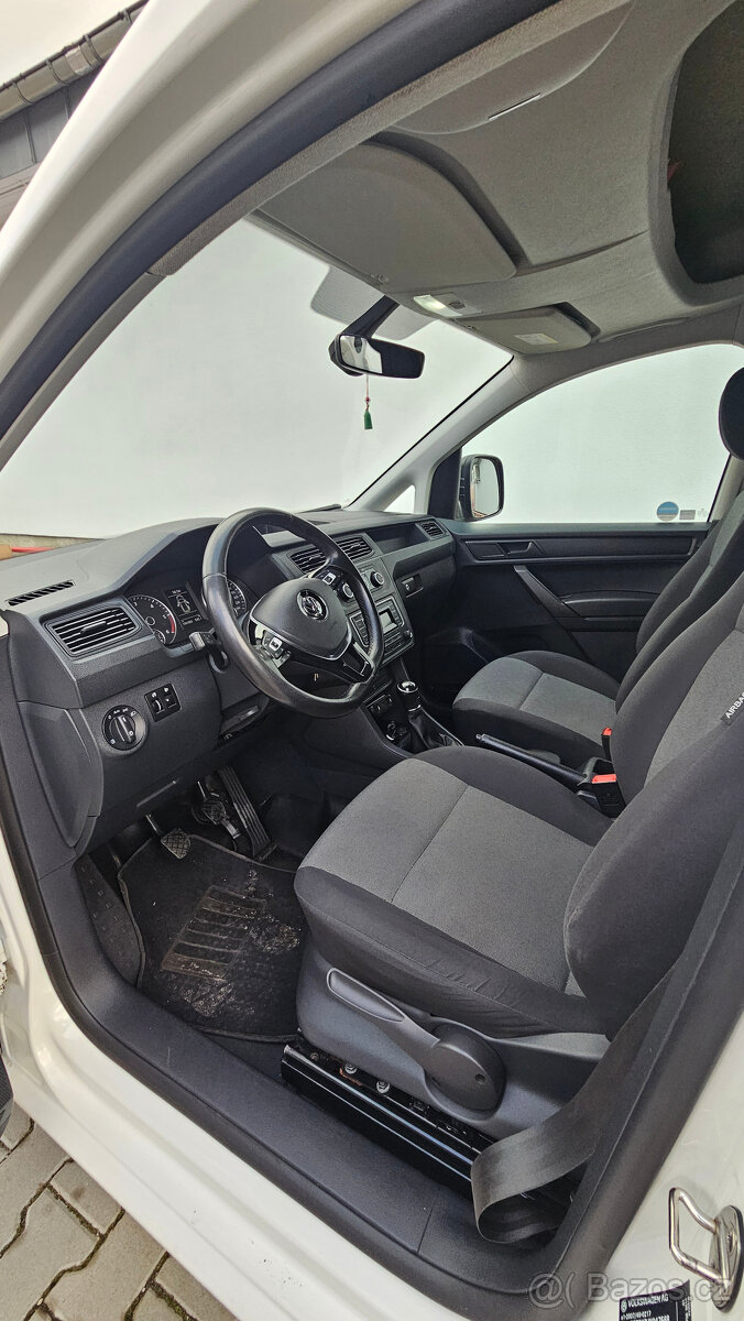VOLKSWAGEN CADDY MAXI 2.0 TDi 110kW odpočet DPH - 10