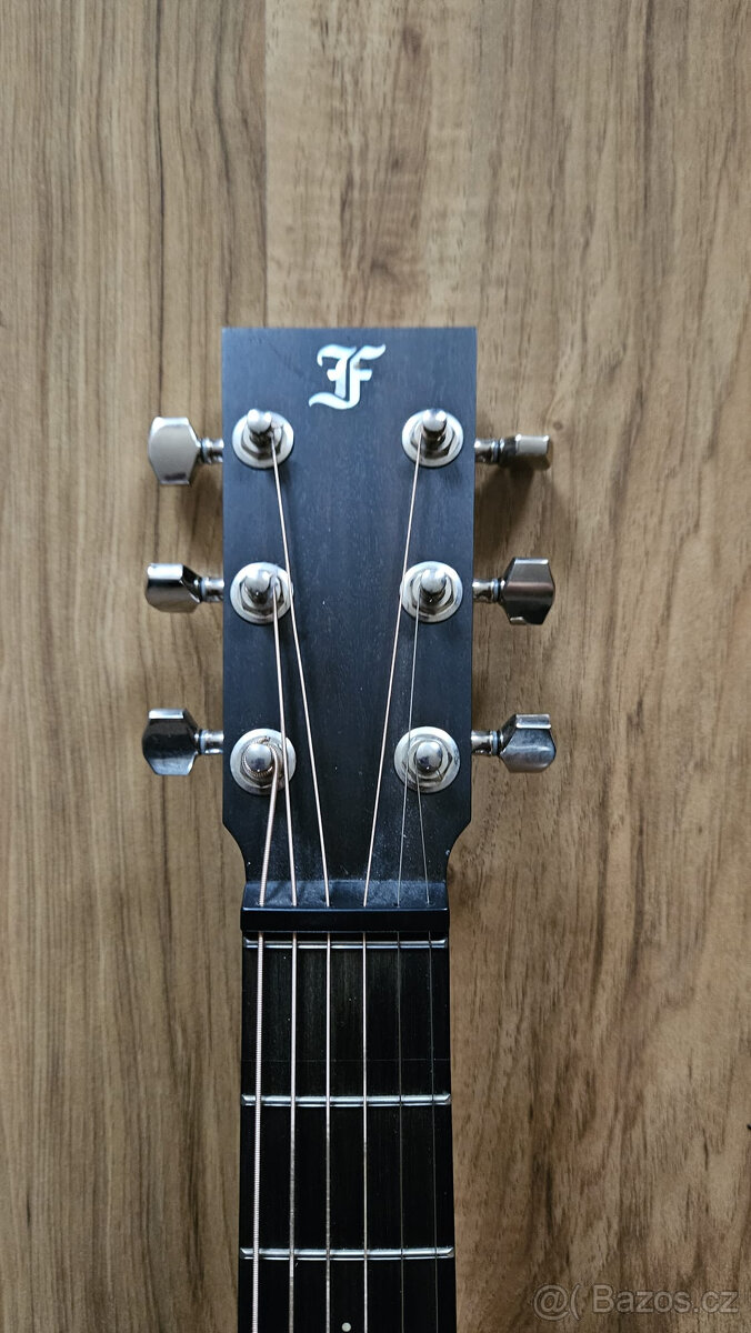 Cestovní akustická kytara Furch Little Jane - 10