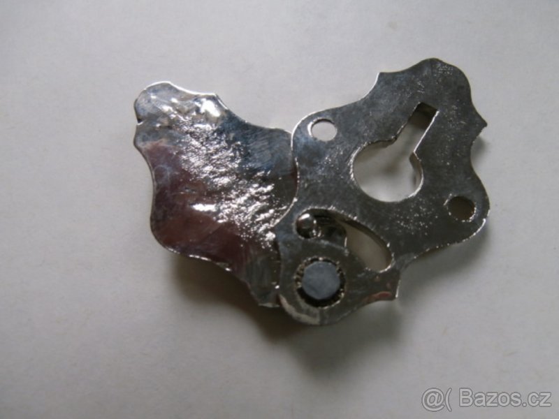 Trezor starožitný Popelka krytky zámku replika za 500 kč - 10