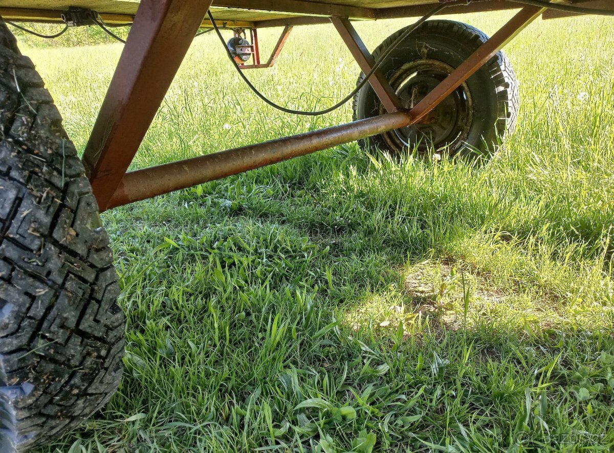 Přívěs za traktor - 10