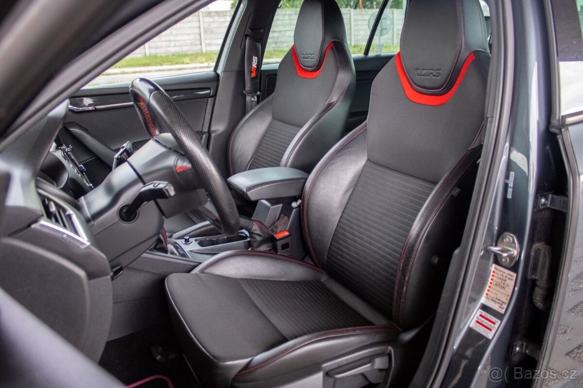 Škoda Octavia RS 2.0TFSI Combi - 10