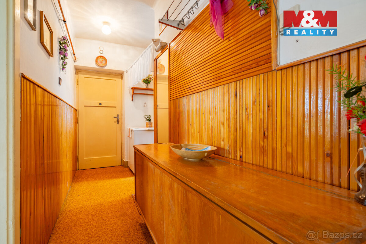 Prodej bytu 2+1, 57 m², garáž, Tachov, ul. Fügnerova - 10