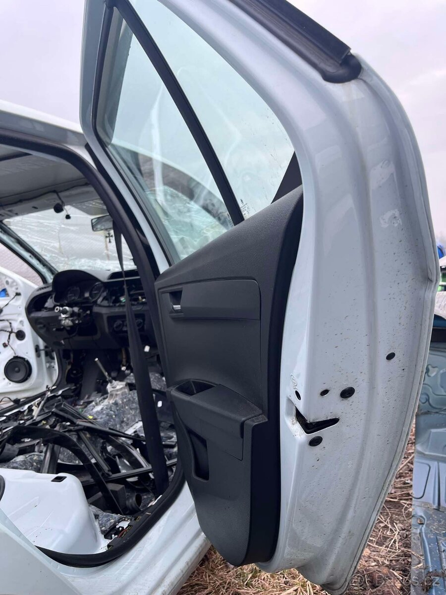 Škoda Fabia 3 na dily - 10