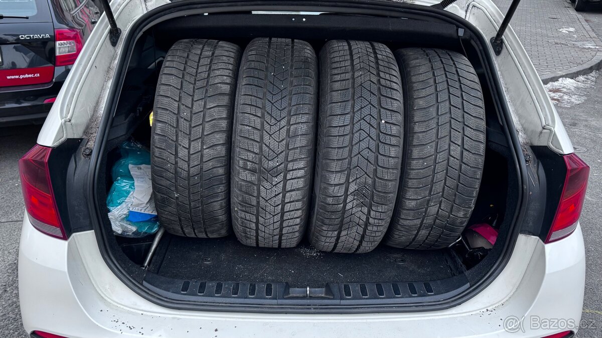 Prodám Vyměním Bmw X1 180D X-Drive 4x4 - 10