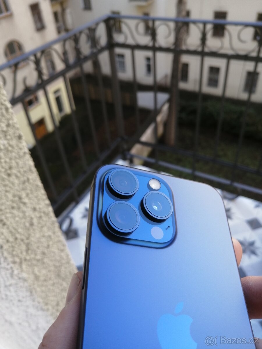 IPhone 15 pro Max úplně nový - 10