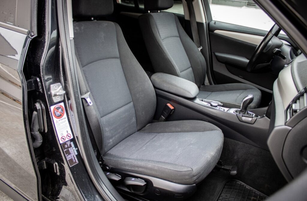 BMW X1 xDrive 18d A/T. - 10