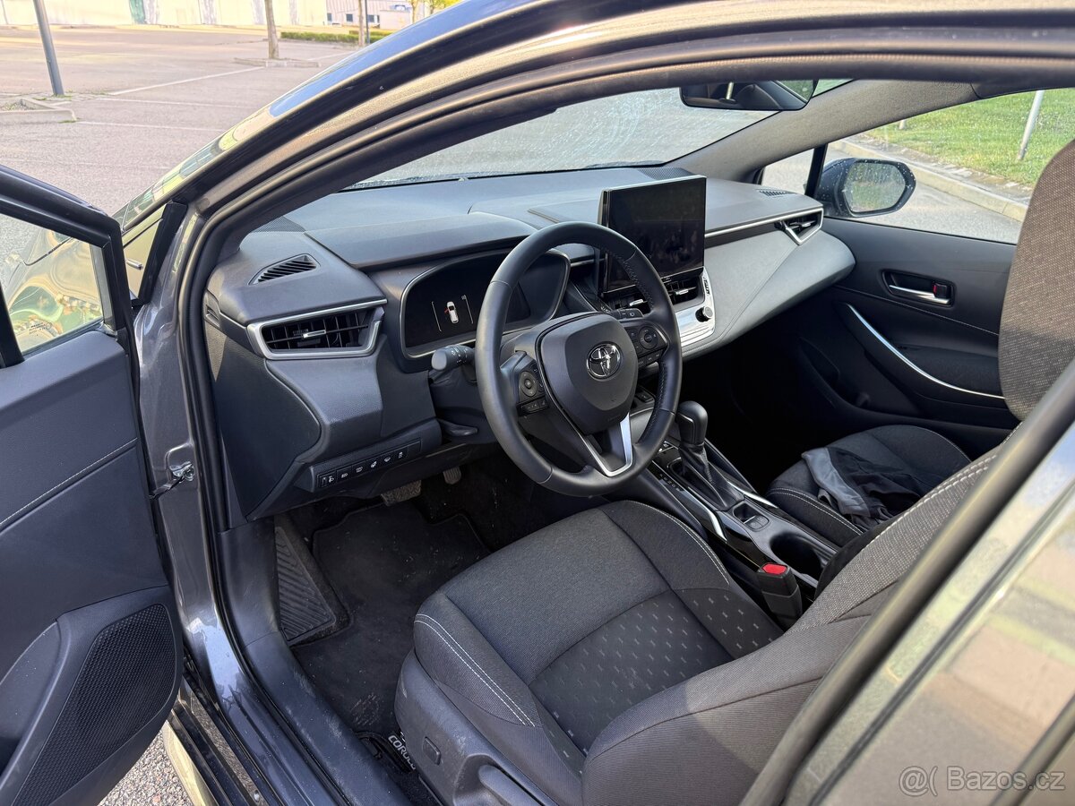 Toyota Corolla hybrid 07/2025 - 10