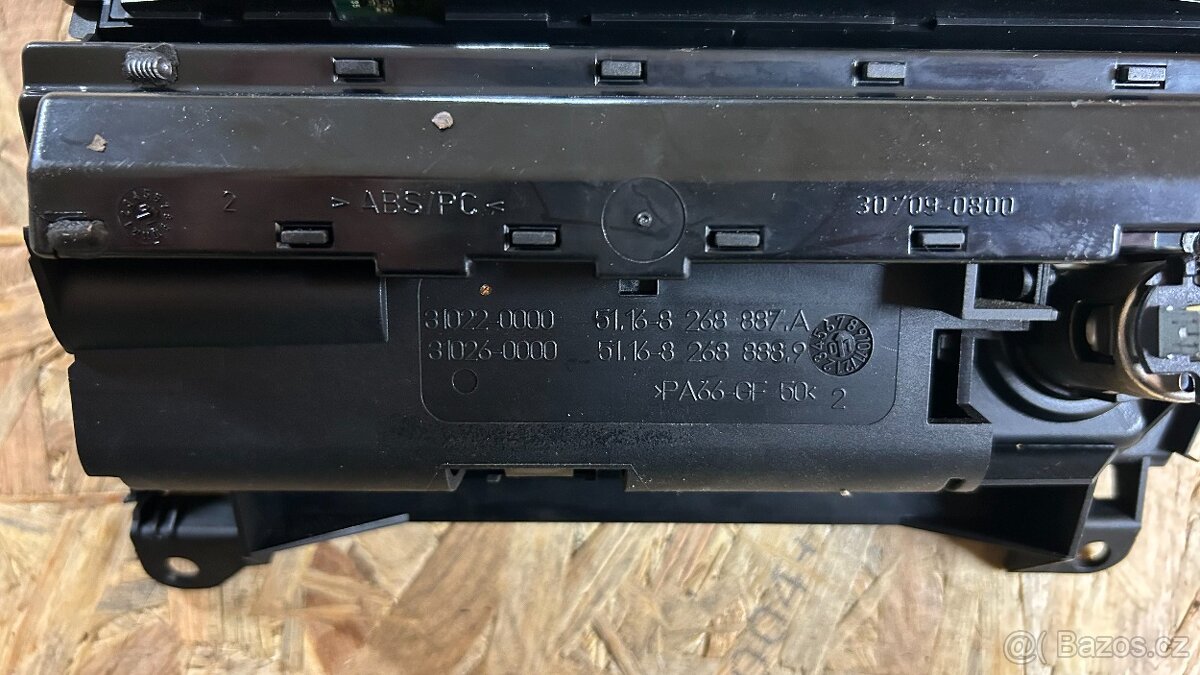 BMW e46 středový panel, kastlík, klima panel, rádio - 10