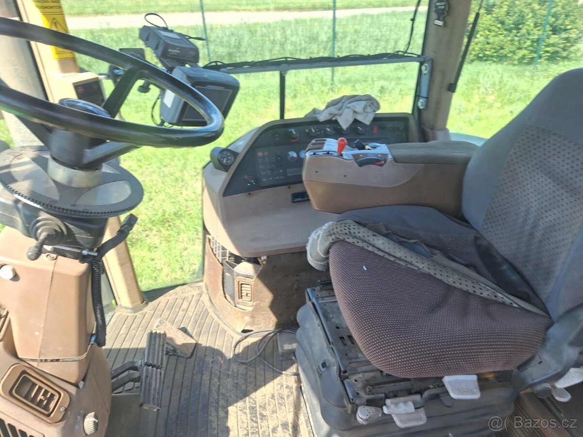 JOHN DEERE 8200 4X4 - 10