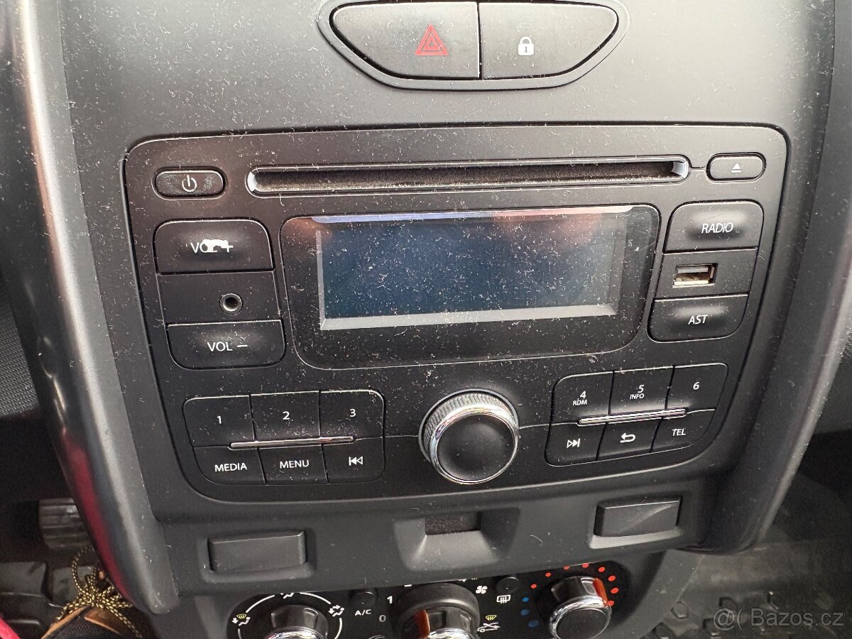 Duster 1.6 benzin,84 kw, r.v.11/2016 - 10