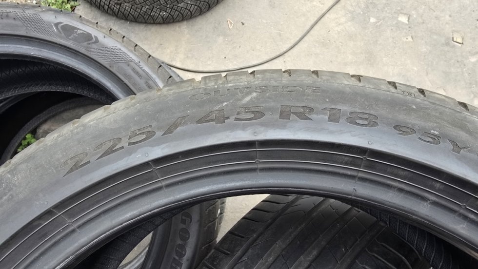 Letní pneu 225/45/18 Pirelli - 10
