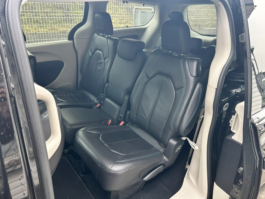 Chrysler Pacifica 3.6 214kw 2021 - 72 tis km - 10