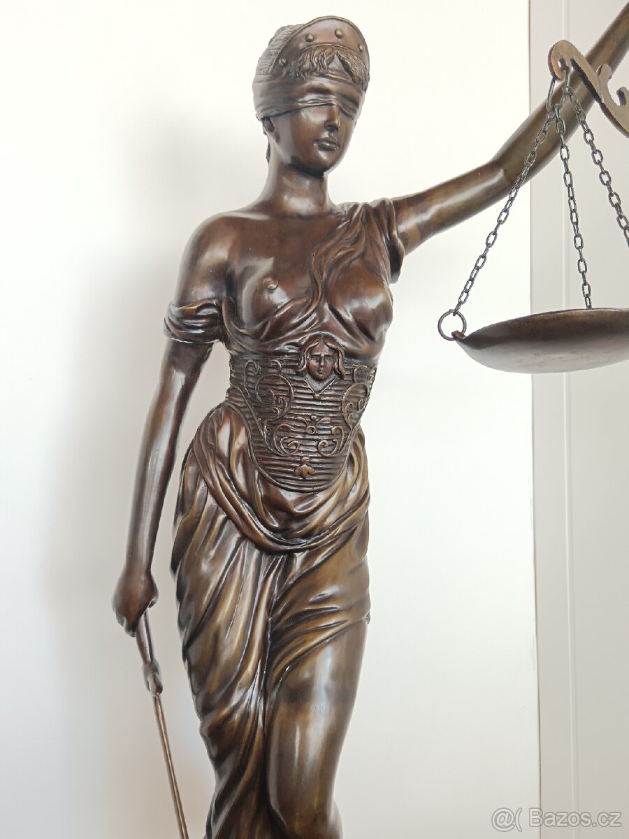 Monumentální bronzová socha Justice - 10