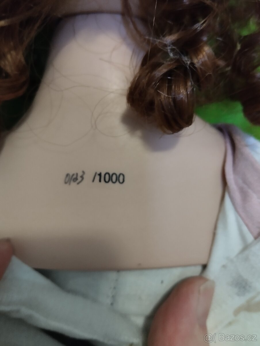 Porcelánová značená panenka - 10